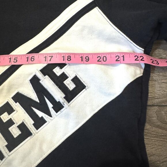 Supreme Hoodie Mens Medium Black White Diagonal Stripe Pullover Spell Out Logo - Picture 12 of 15